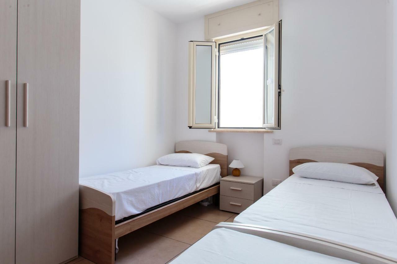 Complesso Casamica Villa Parabita Buitenkant foto